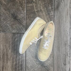 Vintage LA Gear Gold Sneakers Casual Slip-On